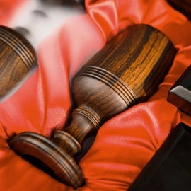 Classicho Display Case by TCC Magic