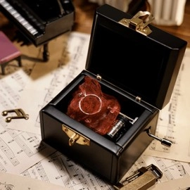 Music Box by Colin Underwood and TCC Magic