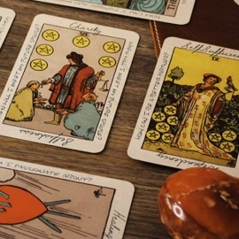 Mazzo di Tarocchi Bunica Tarot (Marked) by Phill Smith