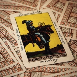 Mazzo di Tarocchi Bunica Tarot (Marked) by Phill Smith