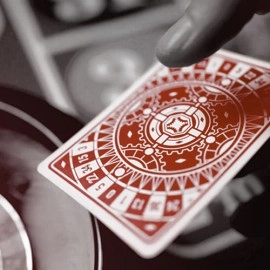 Mazzo di carte Roulette (Red) Playing Cards by Mechanic Industries