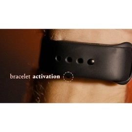 Universal Smoke Watch by João Miranda