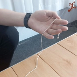 Lucky String by JL Magic