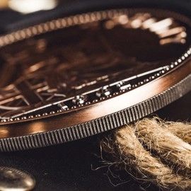 L Holder (Double Jumbo Coins 2.7"-3.2") by Long Long & Bacon Magic