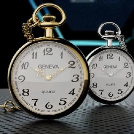 Pocket Watch (Gold) by Iarvel Magic