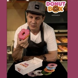 Donut Box by Gustavo Raley