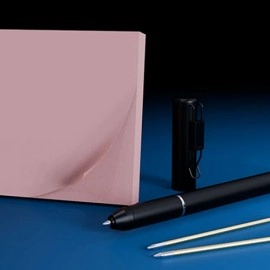 The Iarvel Magic Post-It Pad (Red) by Iarvel Magic