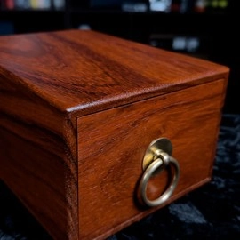 Alchemist's Chest by Bond Lee, Waylon, & MS Magic