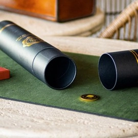 The DMC Luxury Close-Up Pad