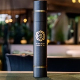 The DMC Luxury Close-Up Pad