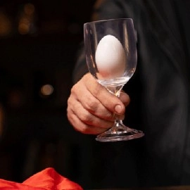 Portable Wine Glass Set by Murphy's Magic
