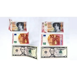 The Right Bill (GBP) by Wang Zhe & Bacon Magic