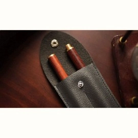 New Folding Wand by TCC Presents (Faux Ivory)