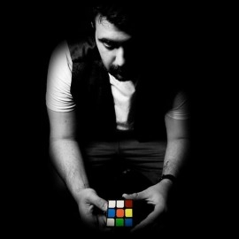 Nicola Lazzarini - Magia con il cubo di Rubik